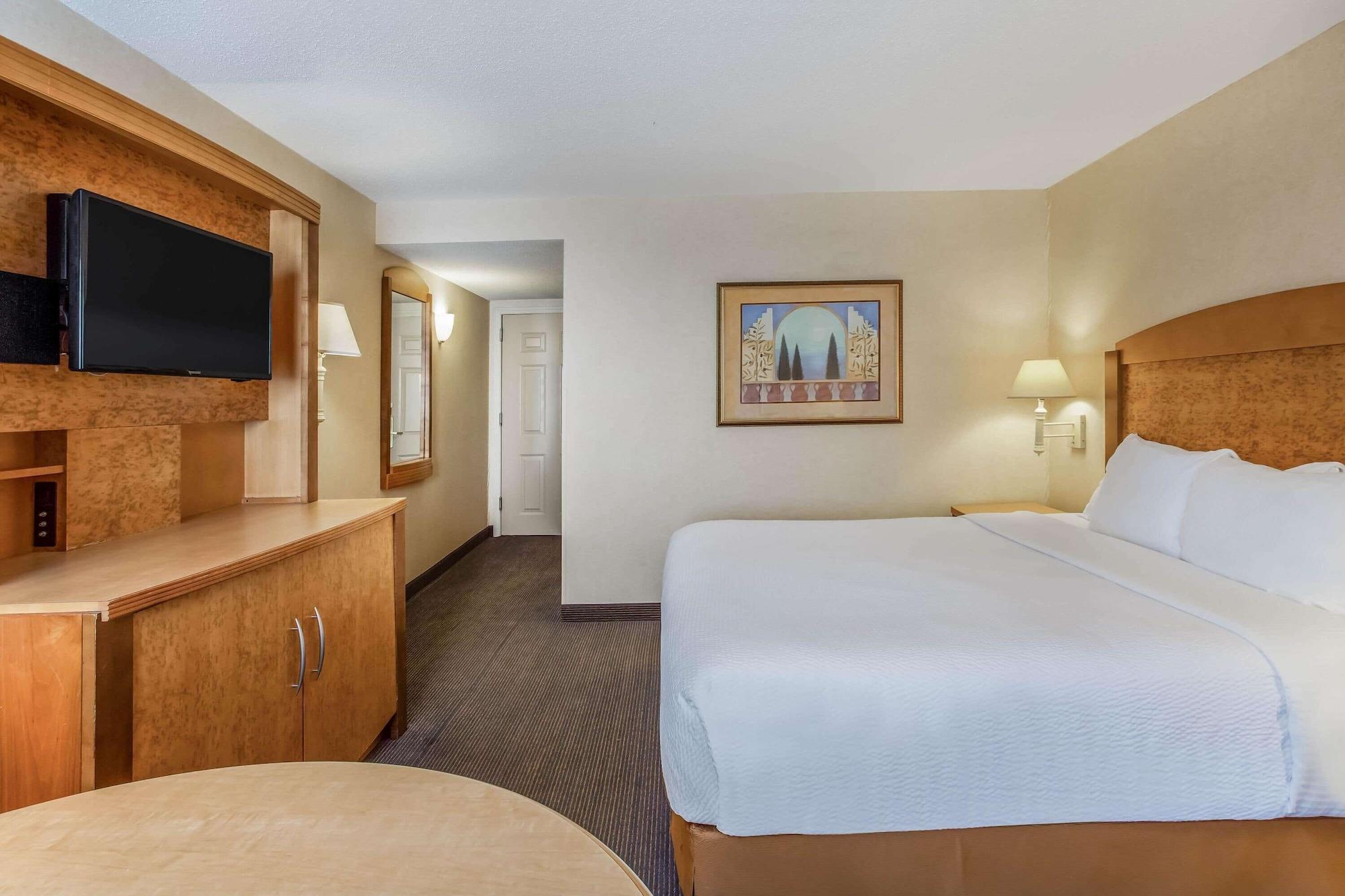 La Quinta By Wyndham Islip - Macarthur Airport Bohemia Zewnętrze zdjęcie