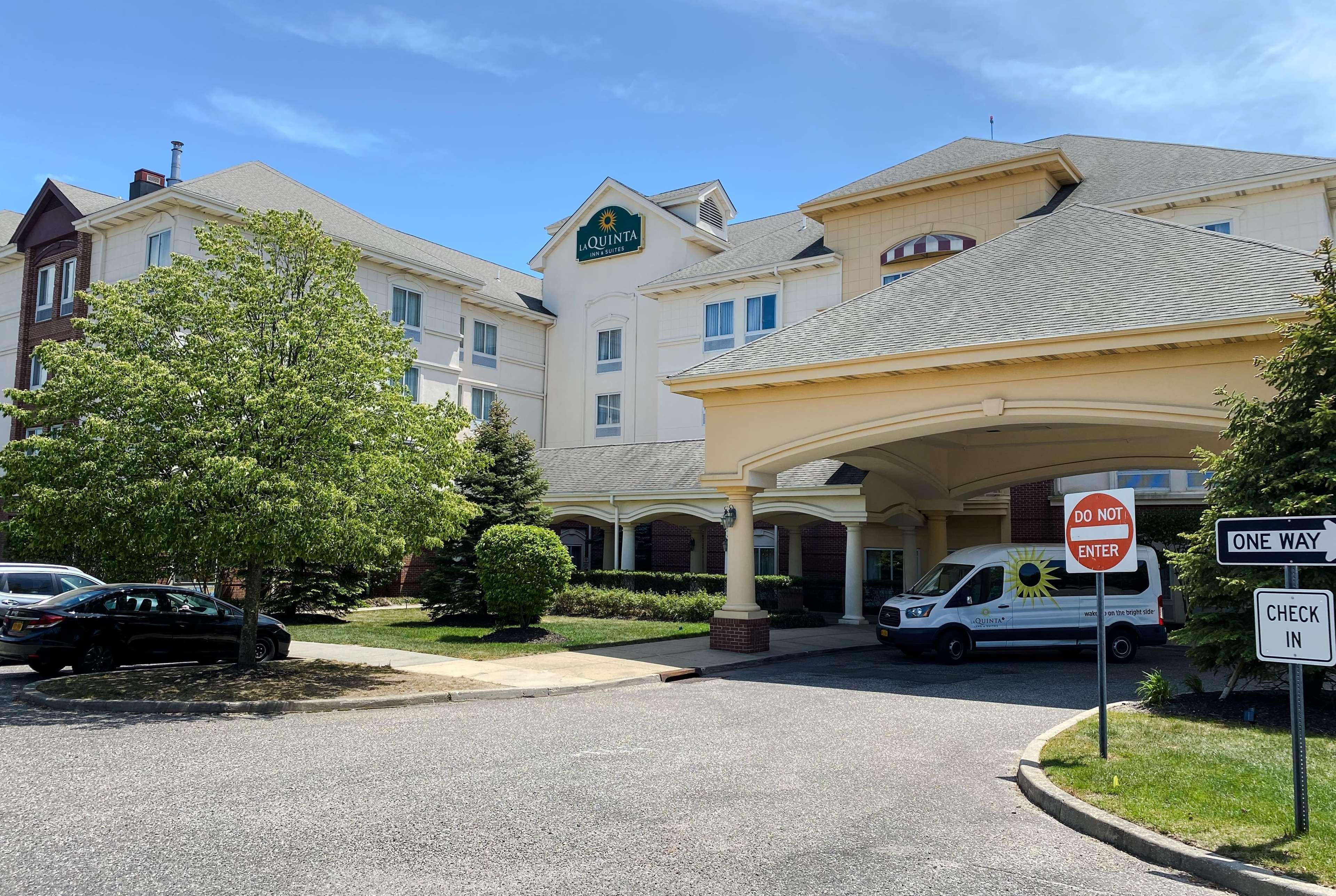La Quinta By Wyndham Islip - Macarthur Airport Bohemia Zewnętrze zdjęcie